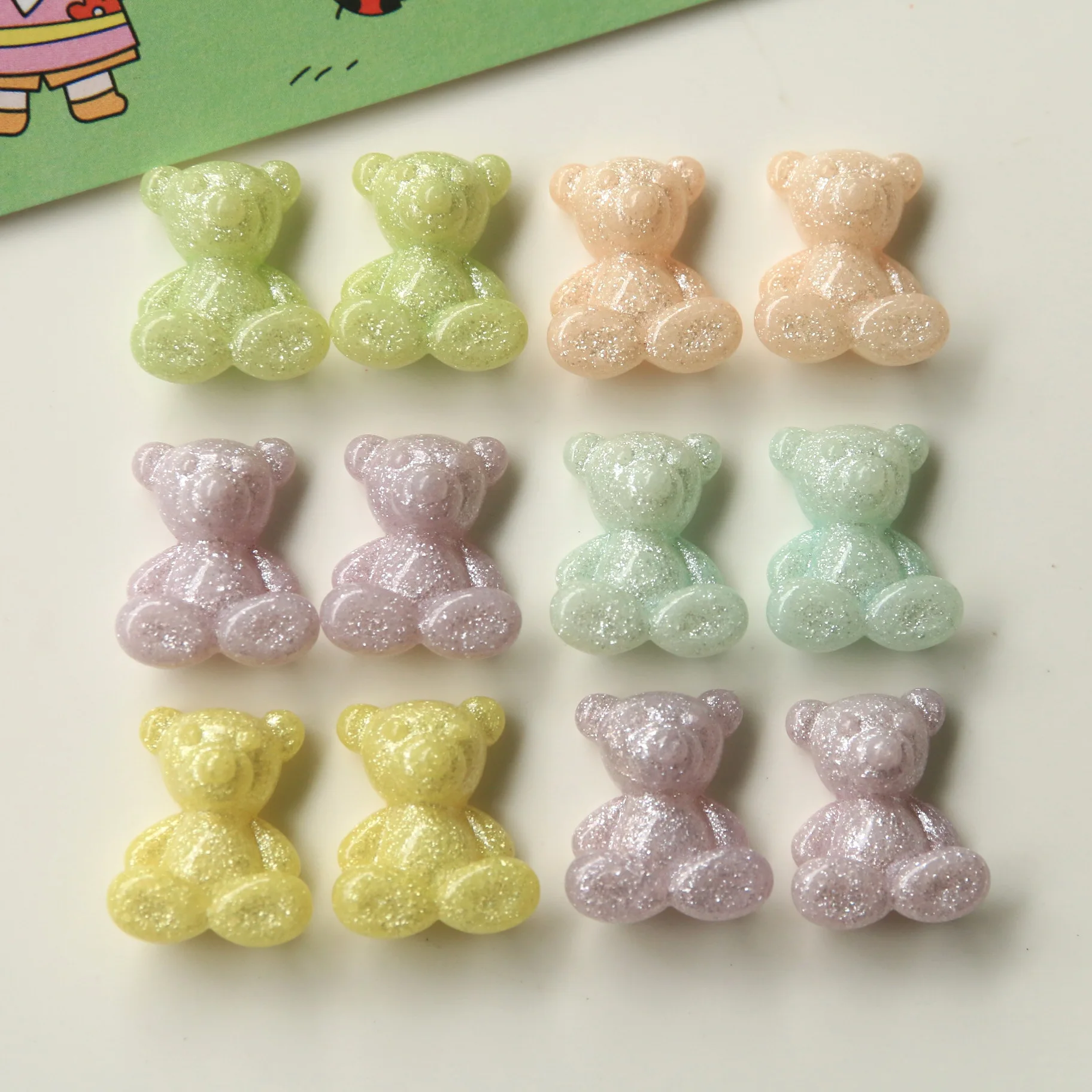 

5 шт. кавайные милые серьги из смолы с подвижной текстурой