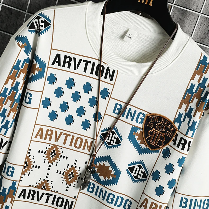 Рисунок 5 - Мужской Повседневный свитер с круглым вырезом