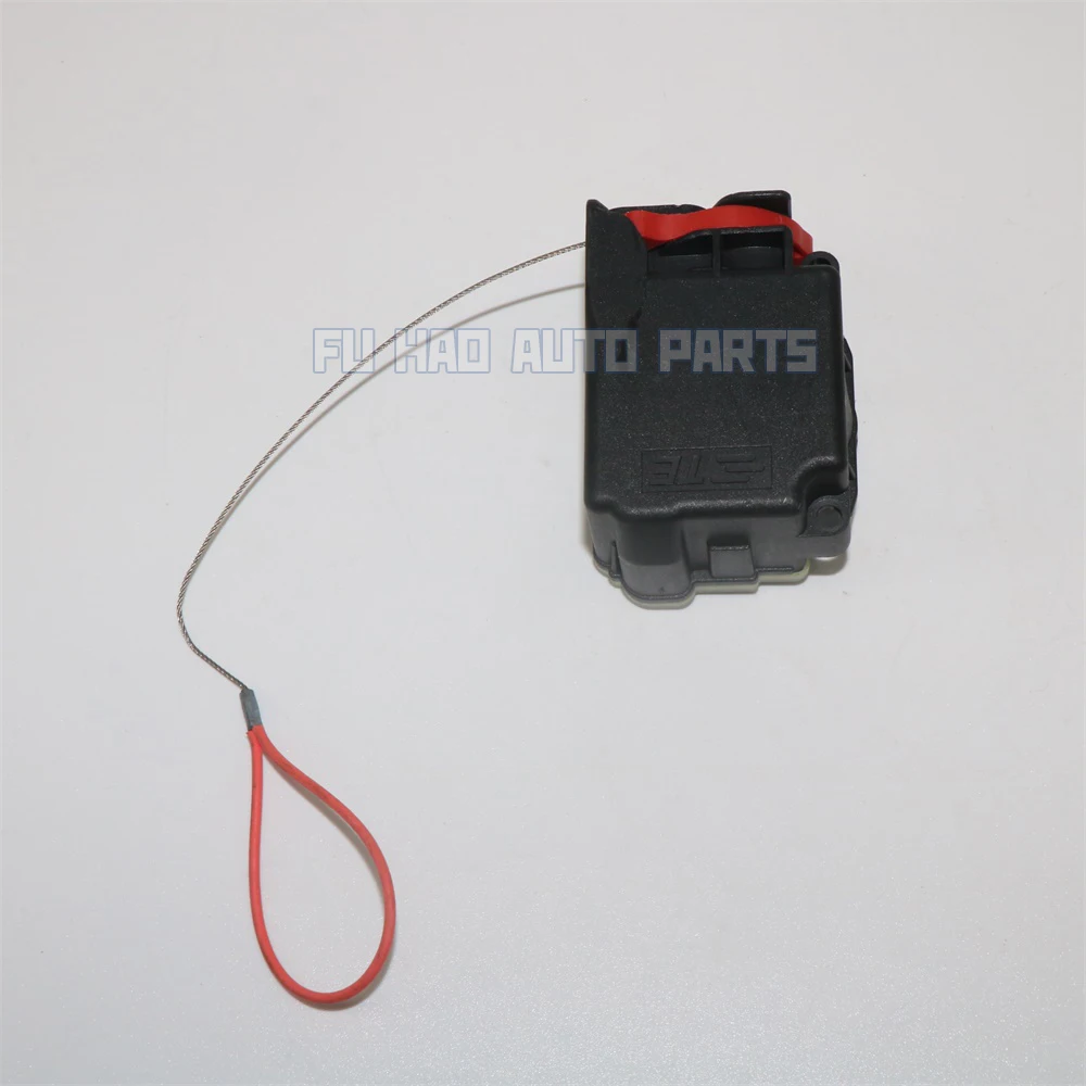 

Привод блокировки розетки LR121131 2293402-1 для Land Rover Range Rover