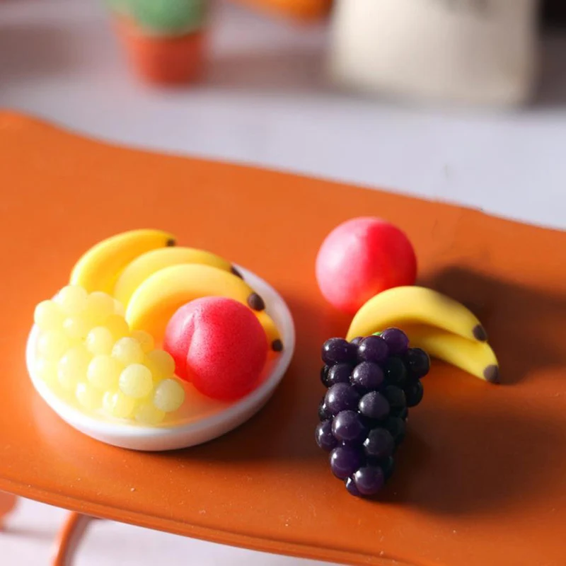 

6 шт. мини-имитация фруктов тарелка Виноград банан персик кукольный домик украшение для кухни