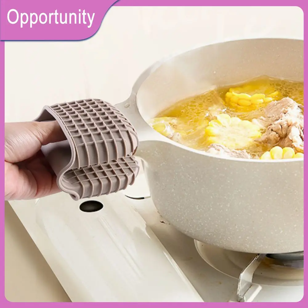 

Multi-purpose Baking Oven Gloves Hanging Storage Portable Thermal Insulation Hand Clip Thickened Kitchen Glove 70g Silicone