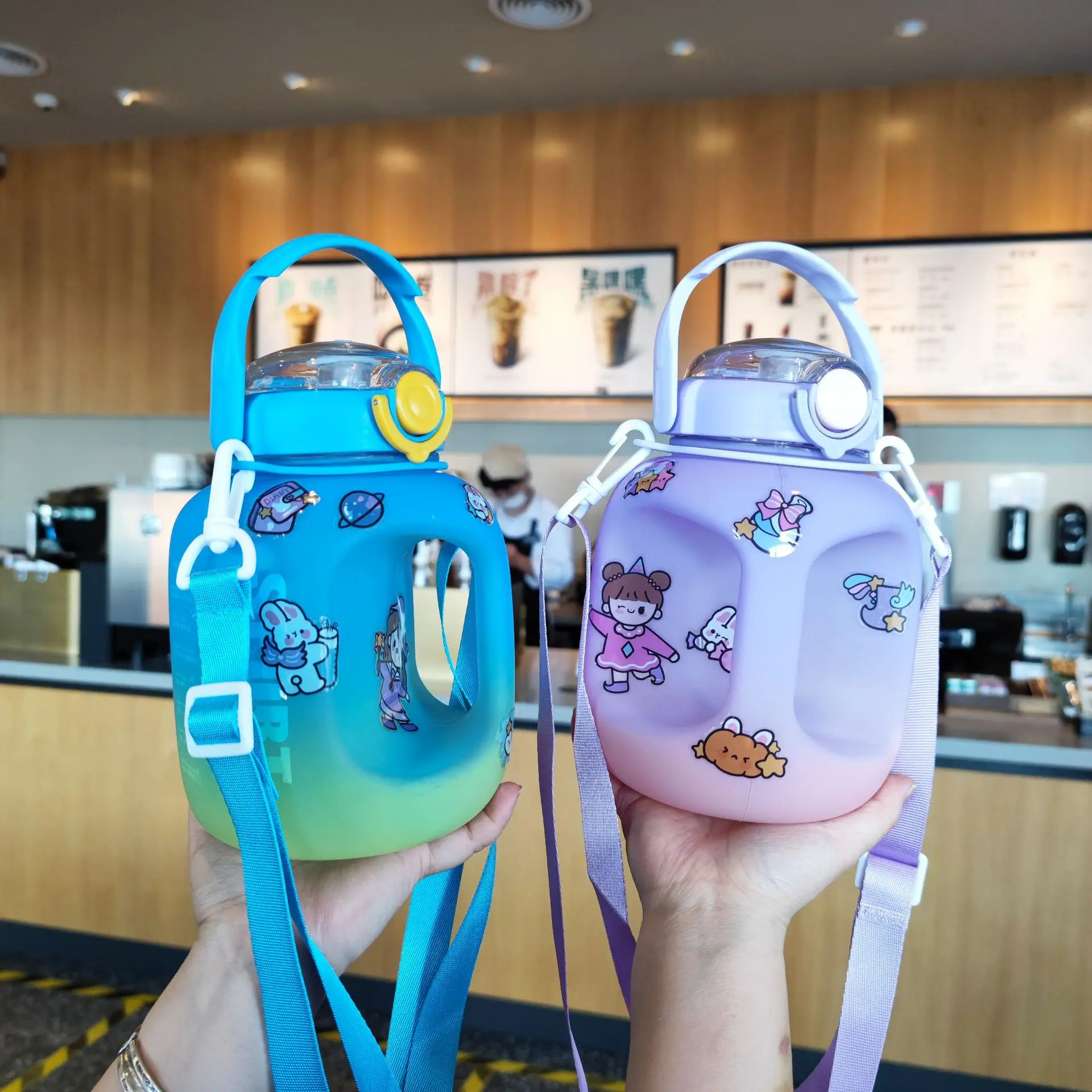 

Бутылка для воды для спорта и фитнеса, уличная соломенная бутылка для воды, симпатичная пластиковая чашка, емкость 1,2 л для воды для спорта