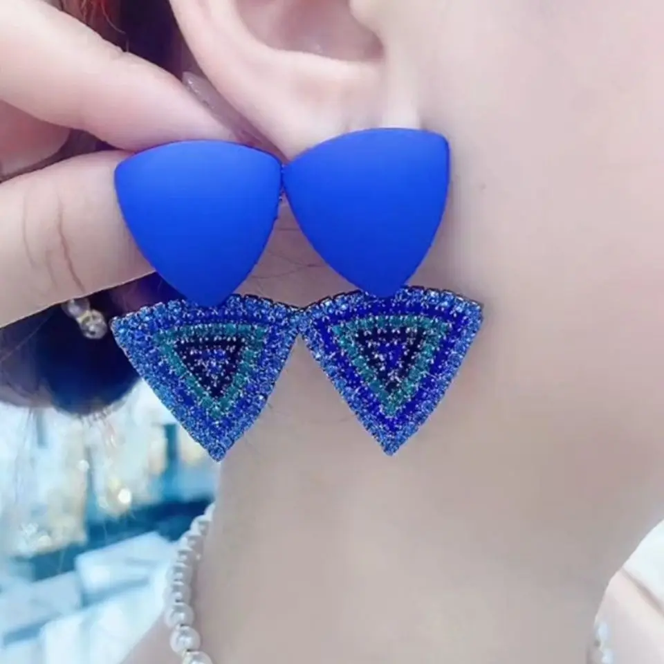 

High Sense Of Personality Blue 925 Silver Needle Ladies Earrings Exaggerated Atmosphere Banquet Retro Earrings Female Jewelry