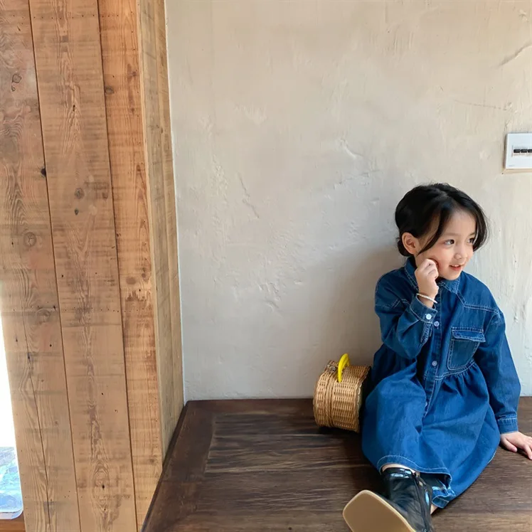 

2023 Spring Autumn Children Girls Dress Cotton Denim Turn Down Collar Dress Vintage Loose Single Breasted Toddler Girls Outfit