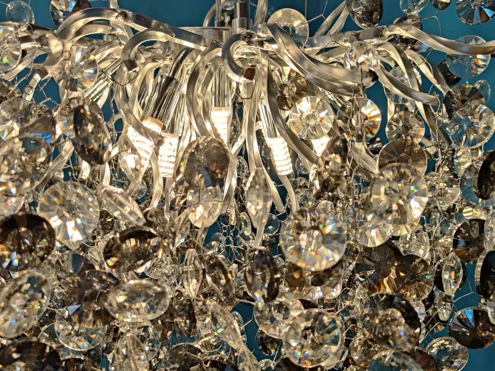 Рисунок 4 - Хрустальная люстра