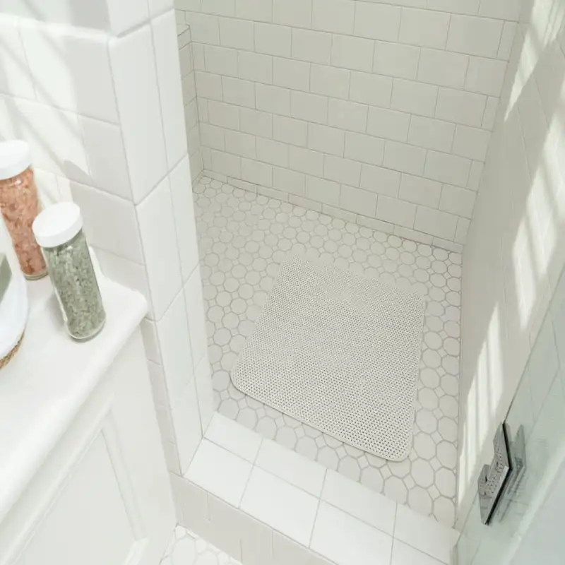 

Softex Shower Mat, Machine Washable, 21 x 21 Inches, White, 2 Pack