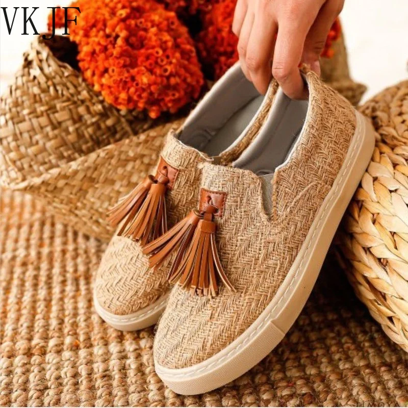 

2022 new fashion women flats casual shoes woman plus size flat shoe slip on round toe tassels loafers chaussures