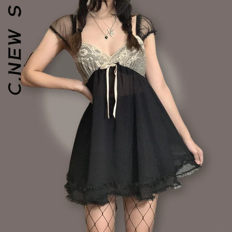 Женское шифоновое платье составного кроя с квадратным вырезом |