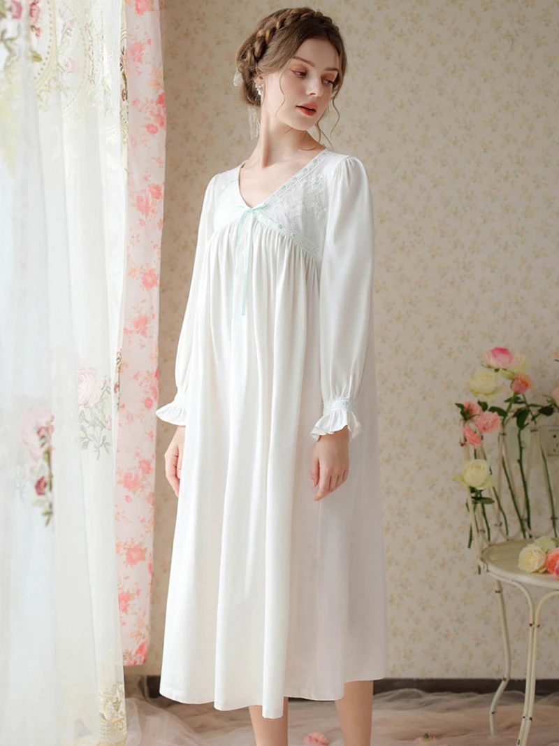Women Pure Cotton Ruffles Vintage Nightgowns Robe V-Neck Long Dress Victorian Romantic Princess Sleepwear Nightdress Homewear
