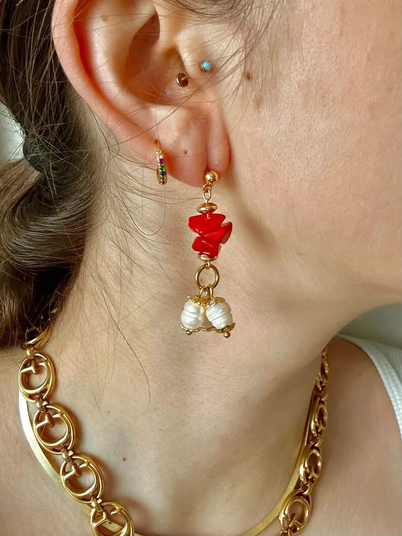 Серьги с красным коралловым жемчугом