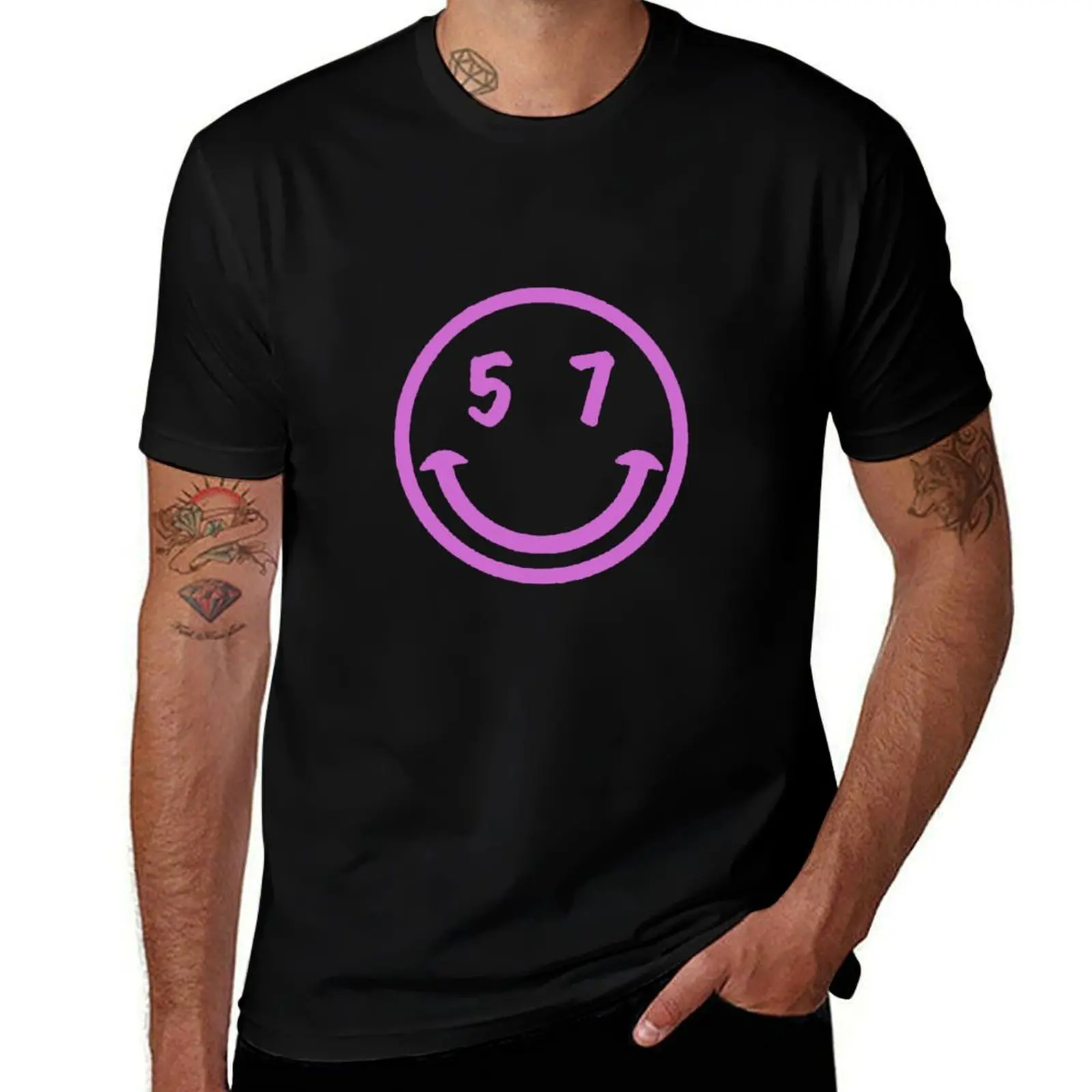 Фото Футболка премиум-класса Billy Bolt Merch Smile 57, бутиковая одежда на день Святого Валентина, винтажная рубашка с аниме, хлопковая футболка для мужчин №1