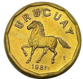 

1981 год, Уругвай, 10 монет, галипирующие, совершенно новые UNC