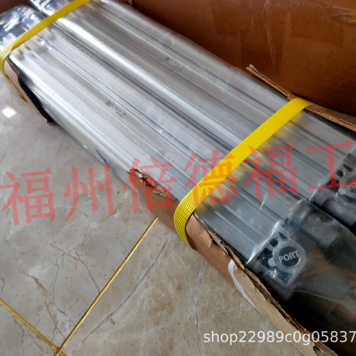 Фото Оригинальный японский SMC CP96SDB50-300C №2