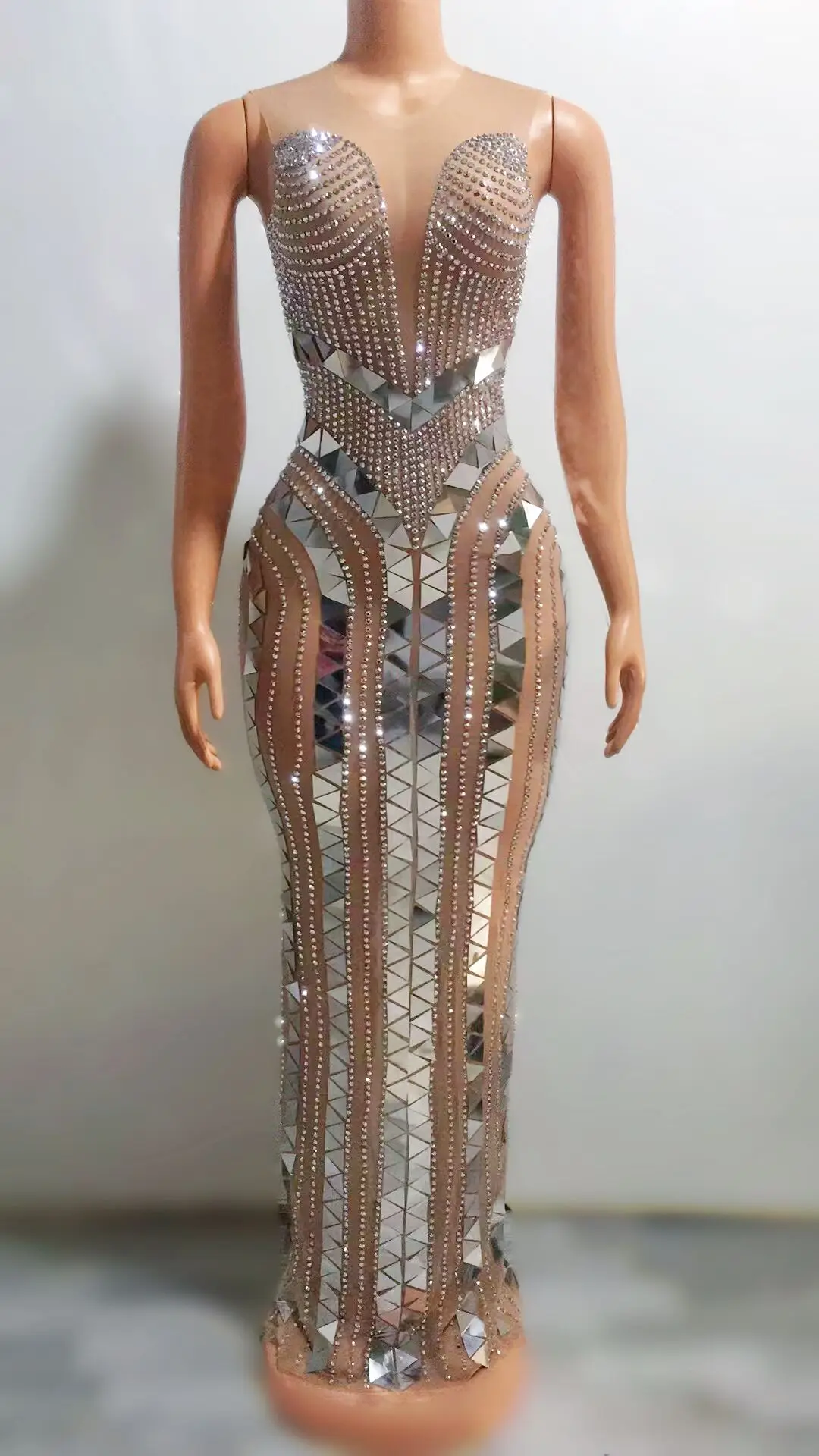 

Блестящее прозрачное длинное платье стразы вечернее платье на день рождения телесное Сетчатое платье Женский танцевальный сексуальный костюм без рукавов diaoding