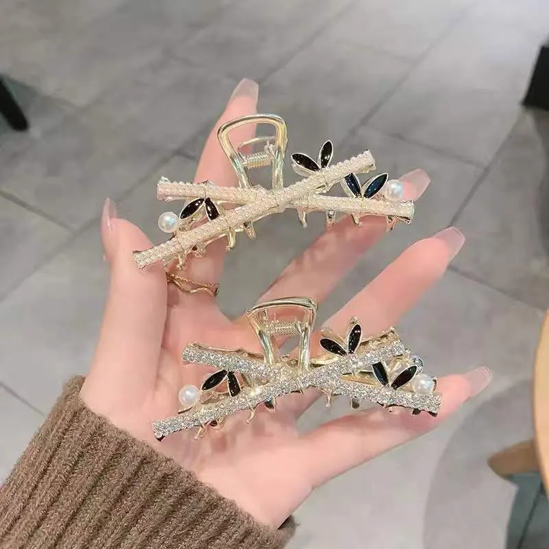 

New Rhinestone Pearl Bamboo Knot Medium Grab Clip Net Celebrity Temperament Hair Clip Plate Hair Shark Clip Hair Accessories