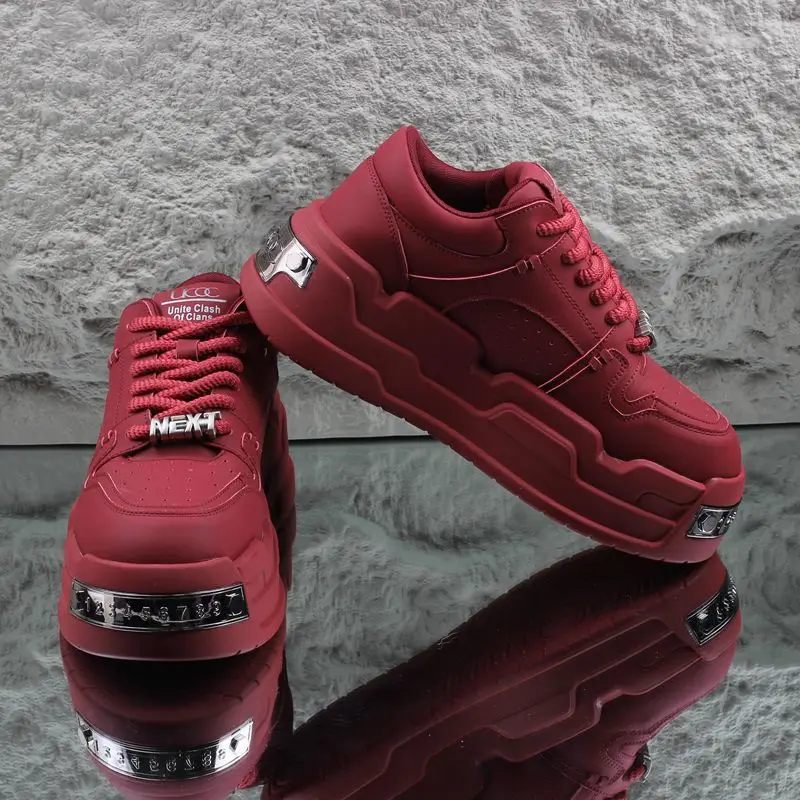 2025/мужская осенне-зимняя новая повседневная обувь на толстой подошве с нишевым