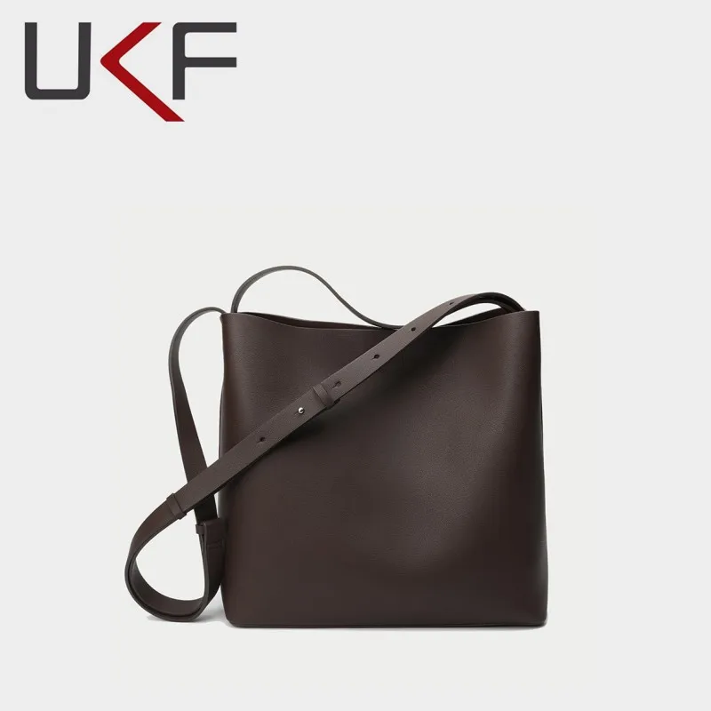 Женская сумка-тоут из кожи наппа