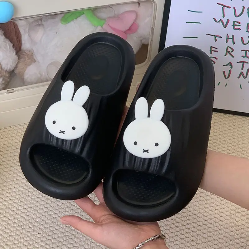 Фото Kawaii Miffy тапочки с кроликом, женская летняя одежда, домашние нескользящие домашние тапочки с толстой подошвой в форме сердца для девочек №5
