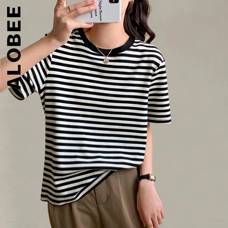 

Alobee Korean Style Women Shirt Retro Womens T-Shirt Stripe Women's Shirt Womens Casual Female Woman T-Shirts Simple Female