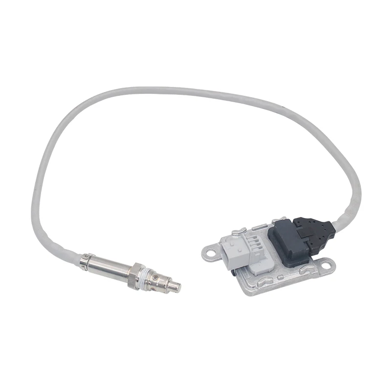 Car Nitrogen Nox Oxygen Sensor 5WK97339A For Benz Detroit Diesel A0101532328 0101532328