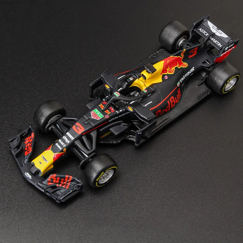 

Bburago 1:43 Aston Martin Red Bull Racing TAG Heuer RB14 2018 #3 #33 Alloy Car Model Diecast Model Collection Children Toy Gift