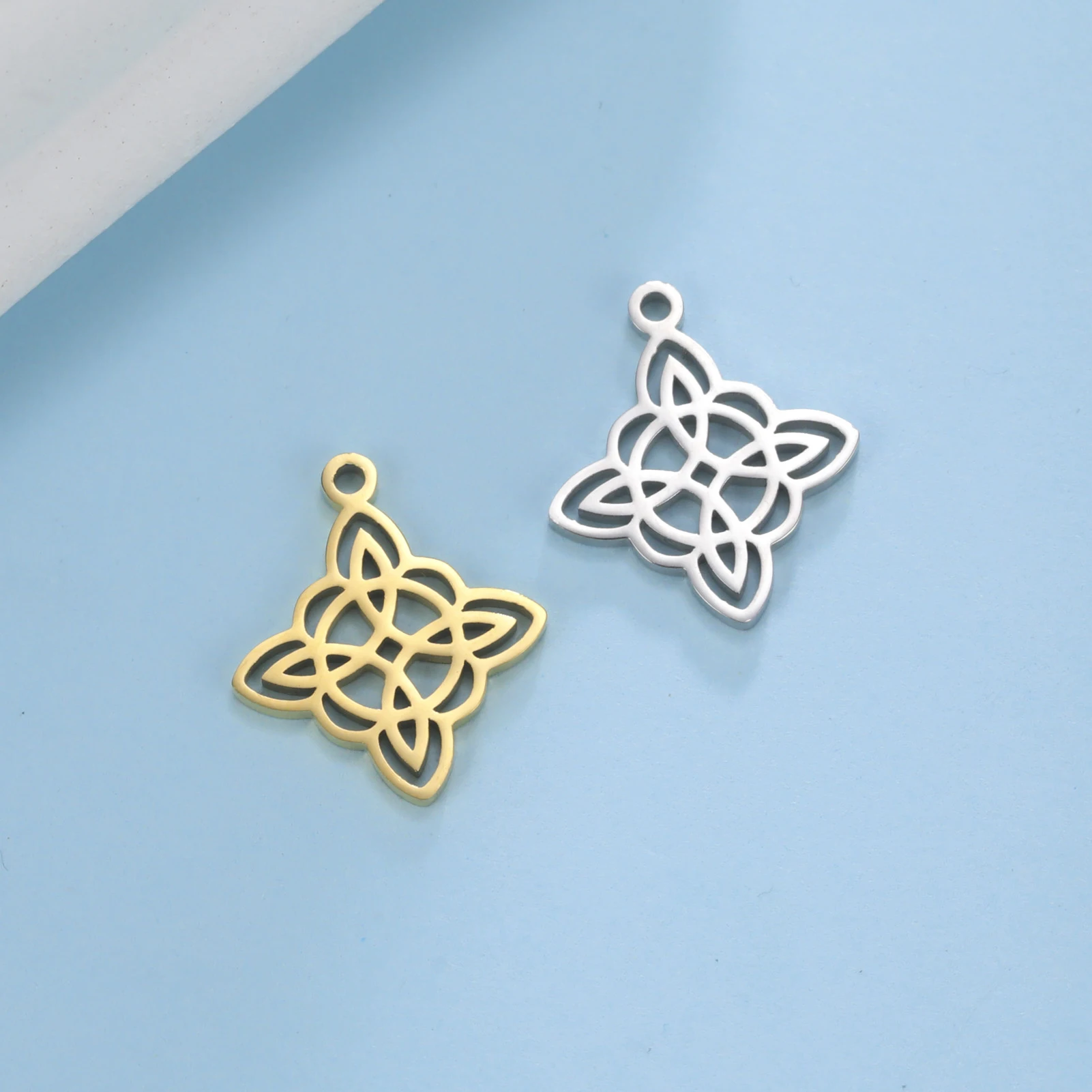 

EUEAVAN 5pcs Witch Knot Pendant for Necklace Witchcraft Celtic Knots Stainless Steel Charms for Jewelry Making DIY Accessories