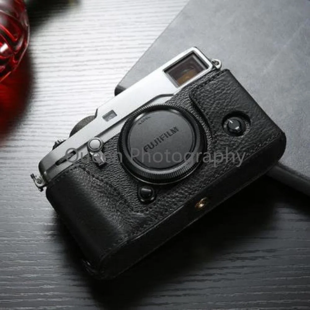 Чехол из натуральной кожи для фотоаппарата Fujifilm XPRO2 боди с ручкой полусумка