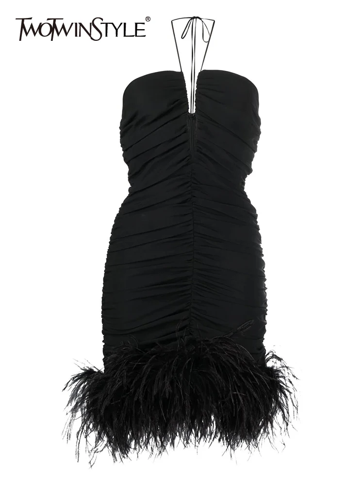 

TWOTWINSTYLE Slim Sexy Halter Dress For Women Strapless Sleeveless High Waist Patchwork Feather Hem Solid Mini Dresses Females