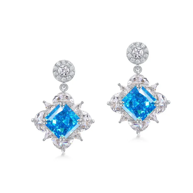 

Серьги-подвески женские из серебра 925 пробы с бриллиантами