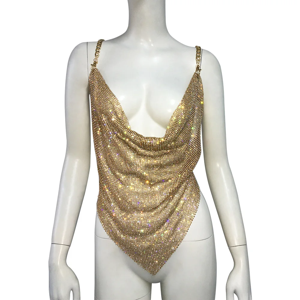 Женский укороченный топ на бретельках с глубоким V-образным вырезом и открытой