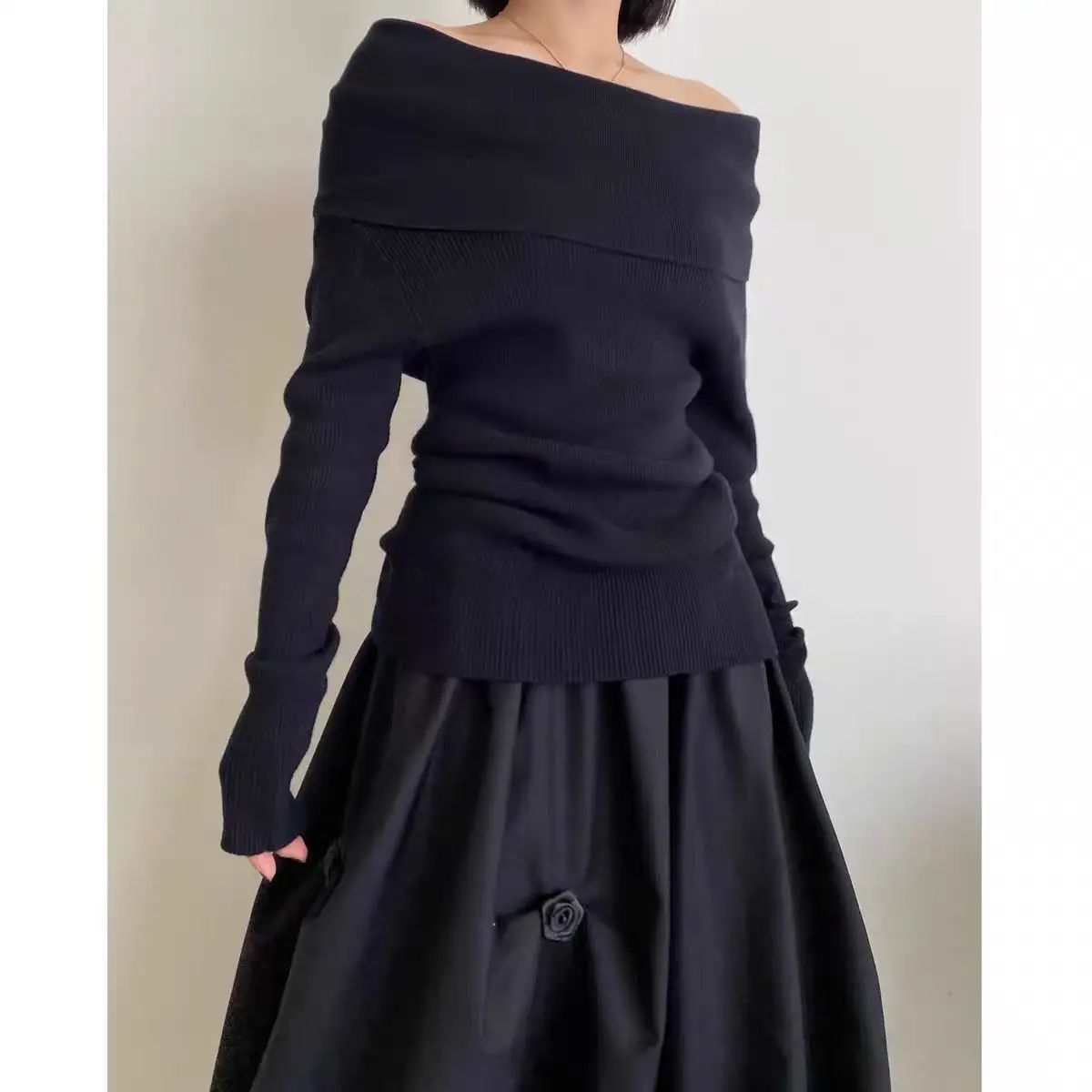 Трикотаж с открытыми плечами элегантные женские свитера модные пуловеры женская