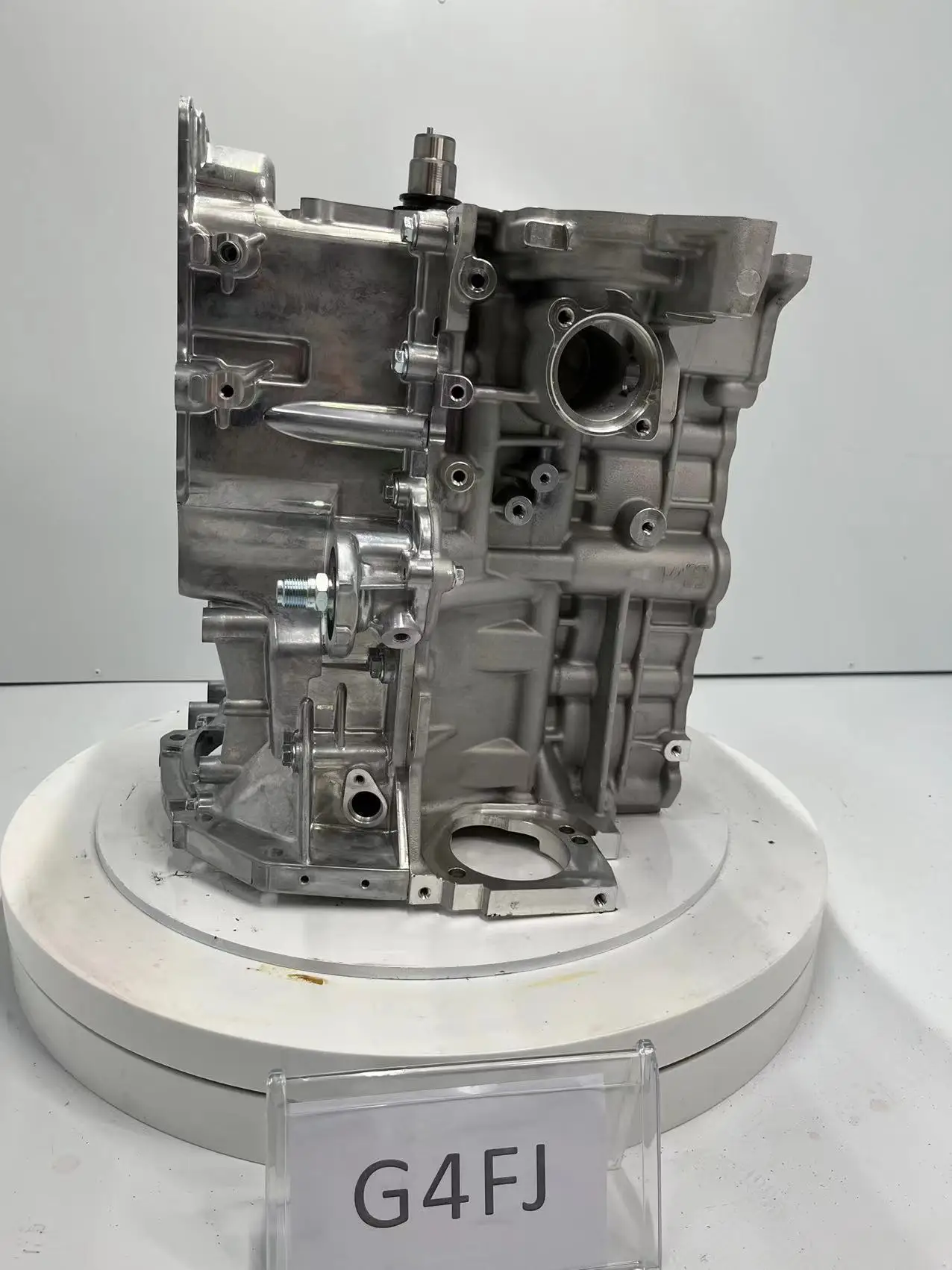 Заводская цена горячая распродажа блок цилиндров двигателя автомобиля G4FJ для Kia