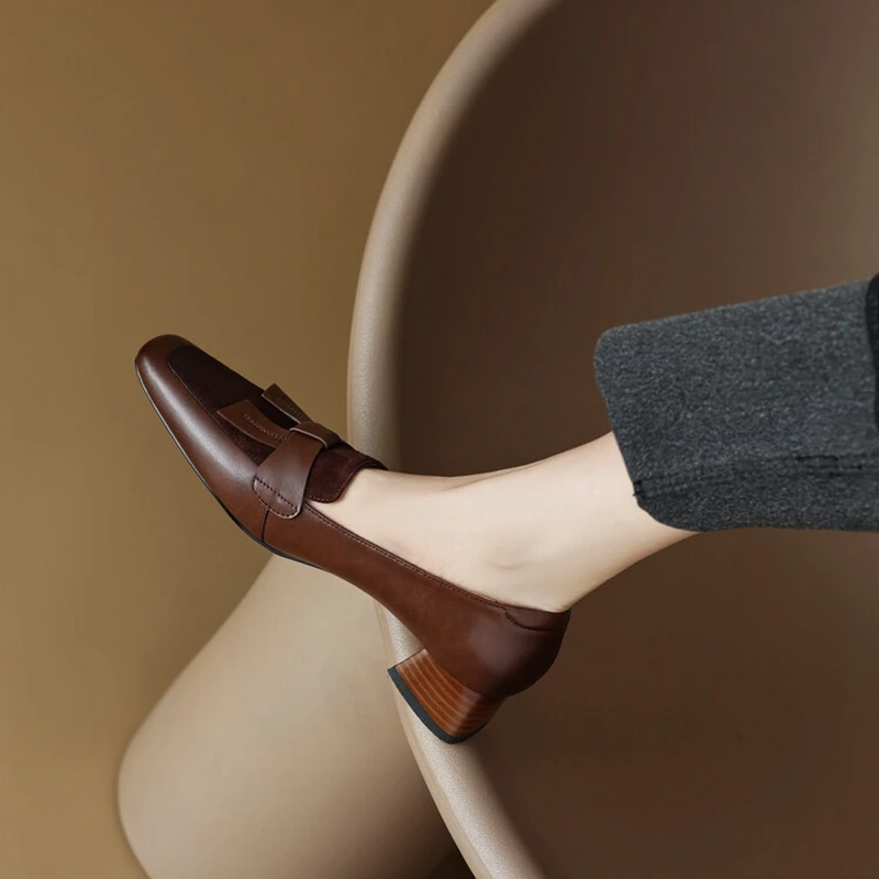 

2023 Spring/Autumn Women Loafers Square Toe Chunky Heel Women Shoes NEW Split Leather Shoes Women Retro Tassel Pumps for Women