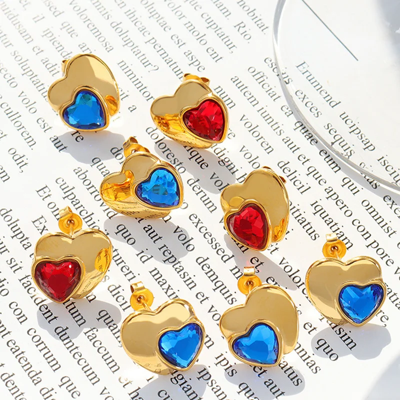 2022 серьги-гвоздики из нержавеющей стали в форме сердца красного и синего цвета