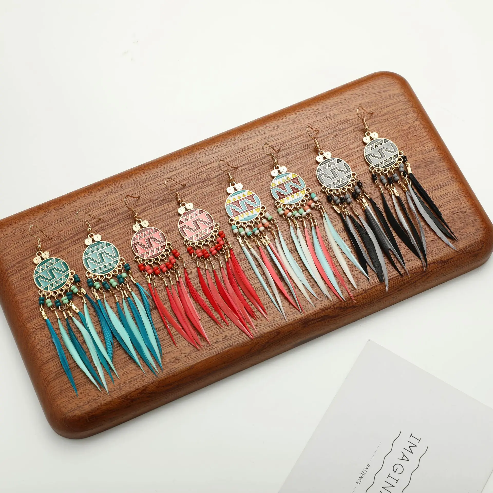 

New 2022 Silk Edge Feather Earrings Classic National Fengmi Beads Fashion Earrings