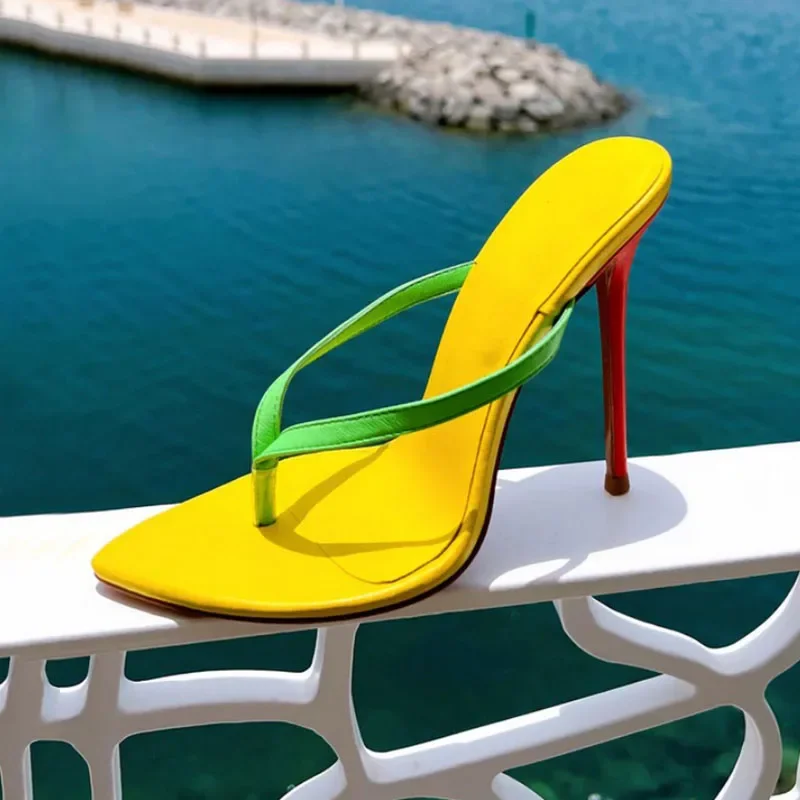 Arden Furtado Летние шлепанцы на тонком каблуке с открытым носком Разноцветные очень