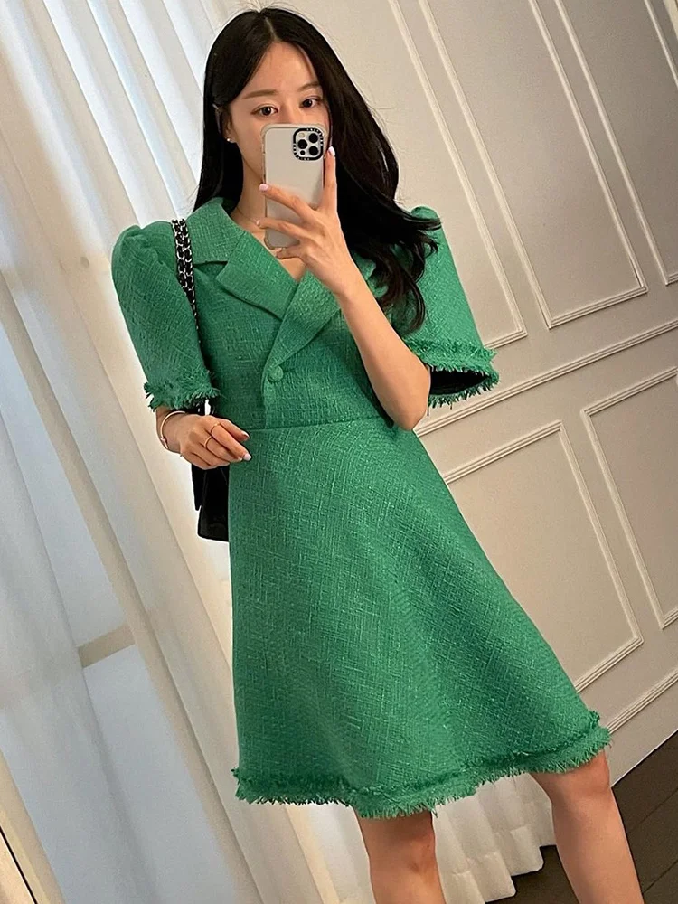 

Зеленое милое платье для женщин с V-образным вырезом и коротким рукавом, однотонные минималистичные мини-платья с высокой талией, женская мо...