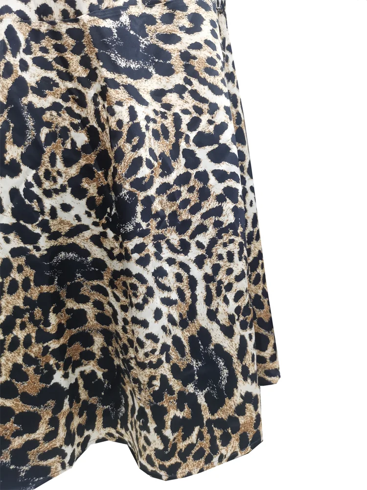 

Leopard Satin Fabric Yard Stretch Spandex Woman Summer Dress Blouse Factory Wholesale Roll Customize Printing Design Service