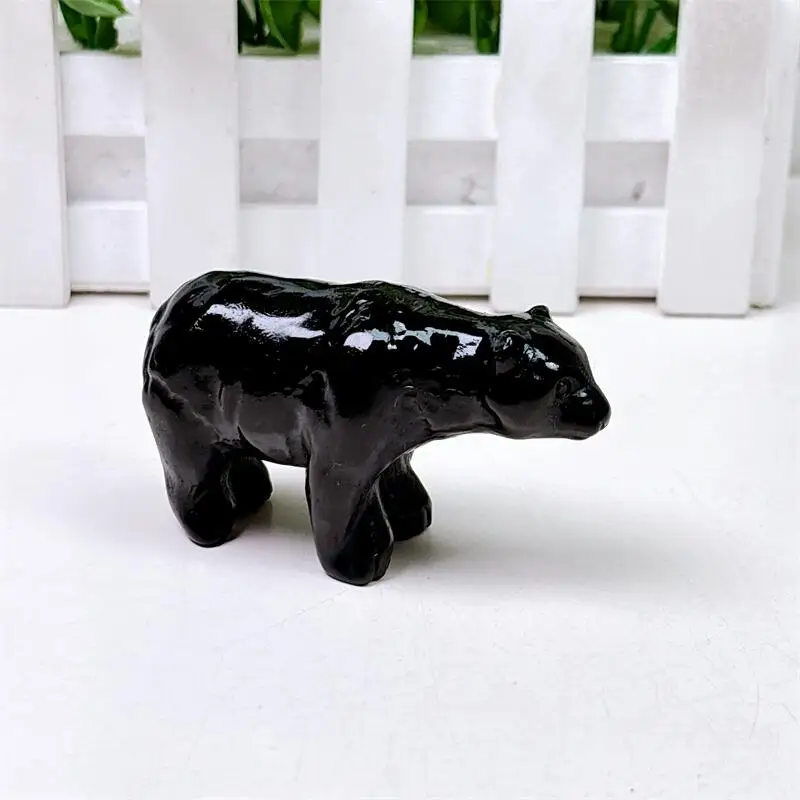 

Фигурка из черного обсидиана медведь 1 шт.