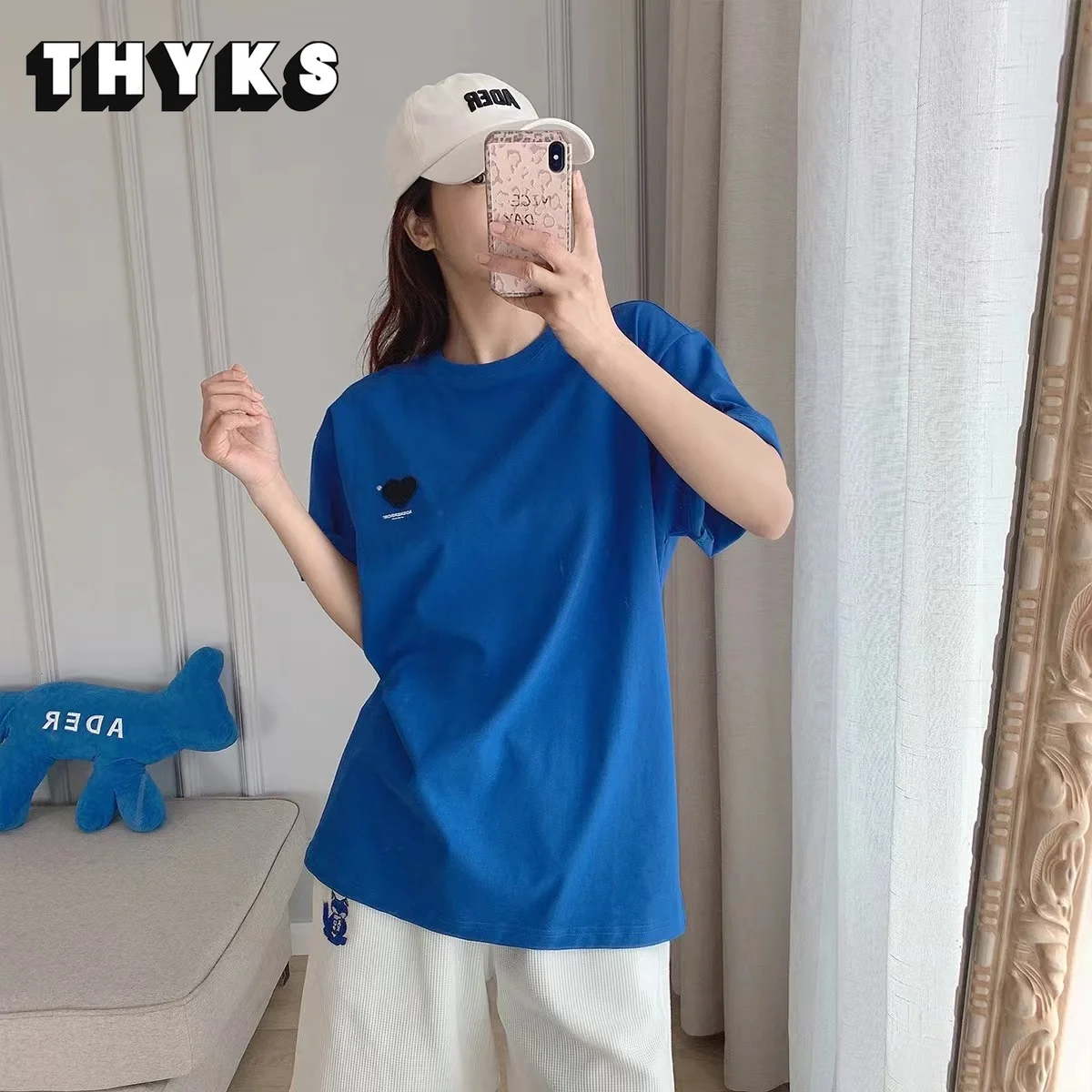 

Летняя мужская и женская футболка с коротким рукавом и вышивкой