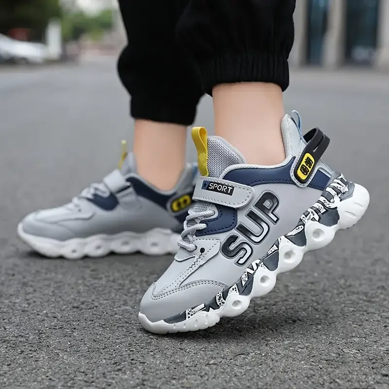 Children's Anti-skid Warm Running Shoes Soft Soled Sneakers Winter New