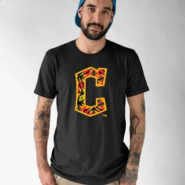 Лидер продаж! Стражи июнь 2024 года футболка размерная деталь