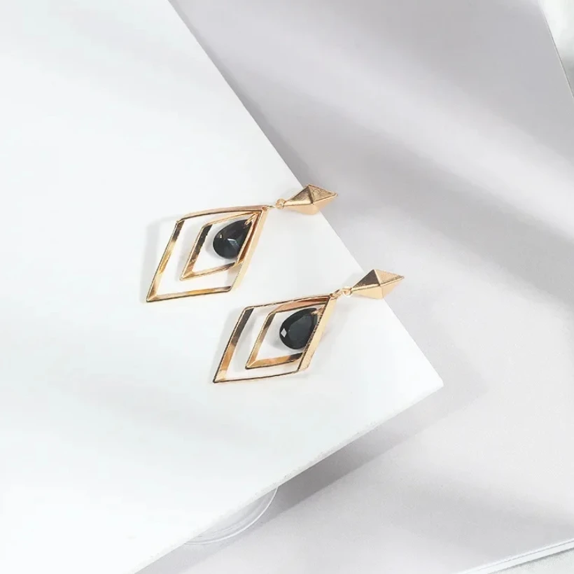 Delysia King серьги в форме алмаза