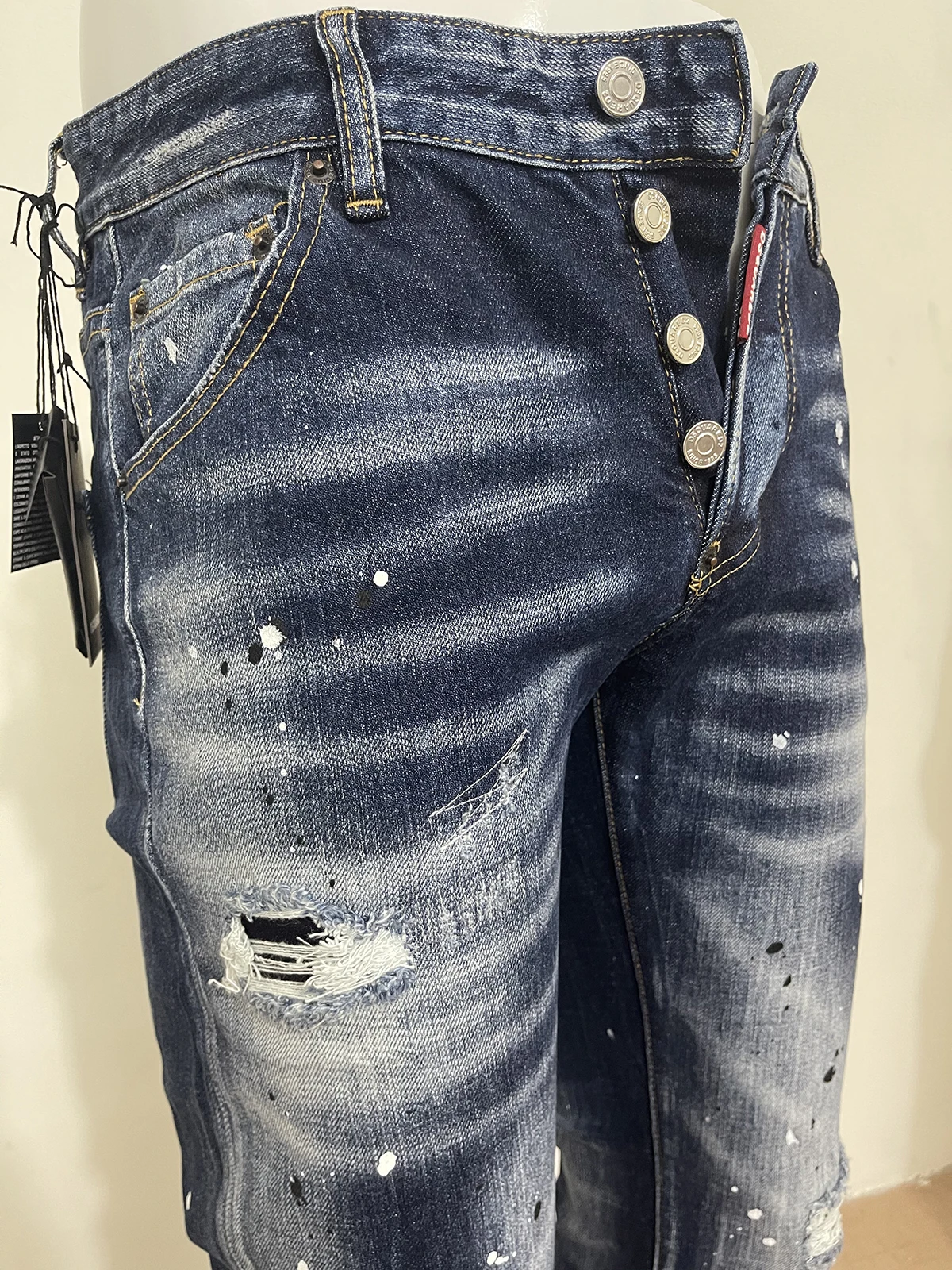 2023 spring and autumn new style D2 jeans men wash worn holes patch paint micro bullet embroidery straight blue jeans man
