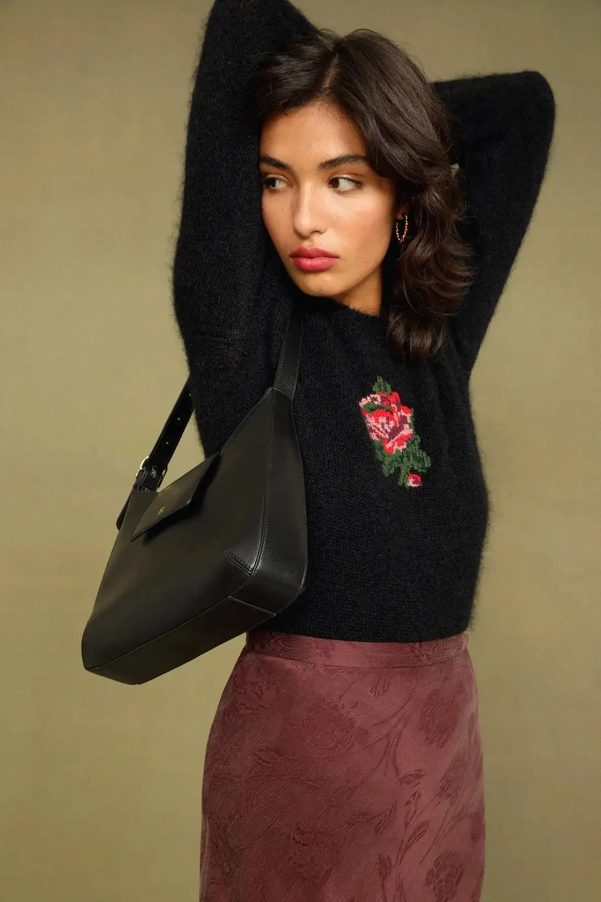 

2021 осень/зима новый свитер с вышивкой розы мохеровый смешанный вязаный пуловер