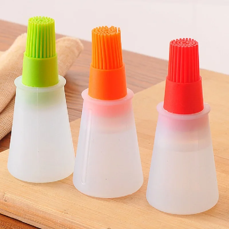

NEW Portable Oil Bottle Barbecue Brush Silicone Kitchen BBQ Cooking Tool Baking Pancake Barbecue Camping Accessories Gadgets