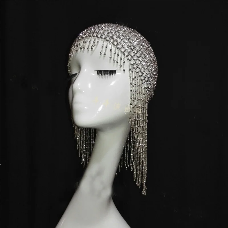 

2023 New Bar Ds Dj Female Singer Dance Rhinestone Chain Wig Headdress Headgear Tassel Flashing Diamond Rave Costume Accessories