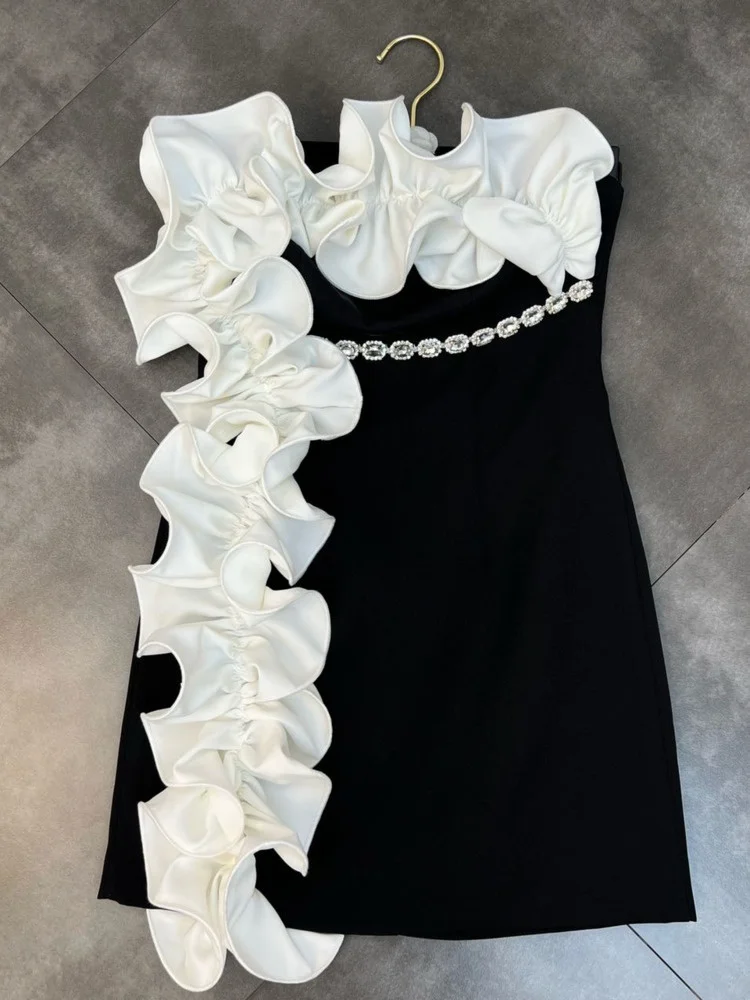 

Summer 2022 New Classic Design Sleeveless Strapless Ruffles Pearls Rhinestone High Waist Black Short Dress GE599