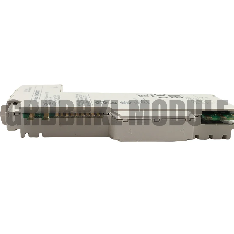 Совершенно новый оригинальный TM5SDO12T TM5SDI12D BMXNOE0100