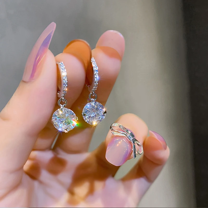 

2022 New Fashion Round Rhinestone Drop Earrings Bridal Engagement Wedding Jewelry Elegant Ladies Drop Earrings Exquisite Gifts